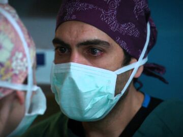 &ldquo;Te sacar&eacute; de ah&iacute;&rdquo;: El firme apoyo de Bahar para que Evren supere la muerte de Ali y salve una vida
