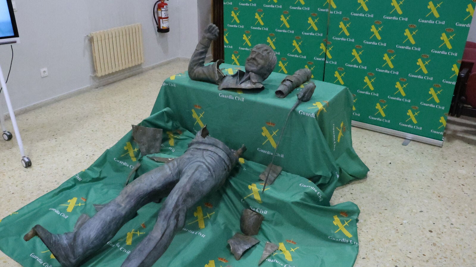 Hallan troceada la estatua robada de Severiano Ballesteros