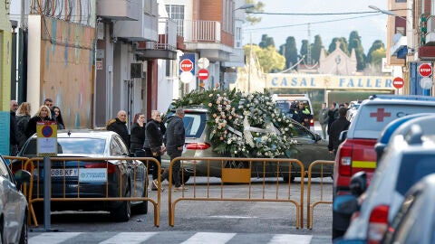 Imagen del cortejo f&uacute;nebre de &Aacute;lex, el menor fallecido el pasado s&aacute;bado, celebrado este mi&eacute;rcoles.