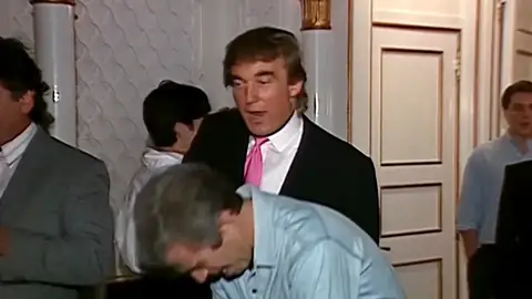 Imagen de Donald Trump y de Epstein Imagen de Donald Trump y de Epstein