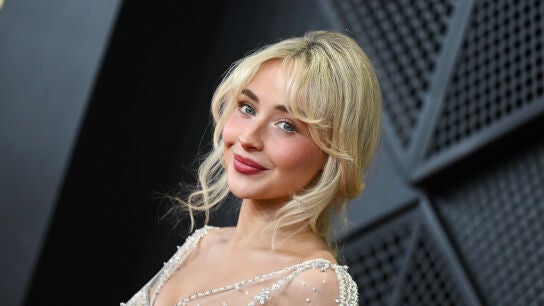 Sabrina Carpenter en los Grammy2026