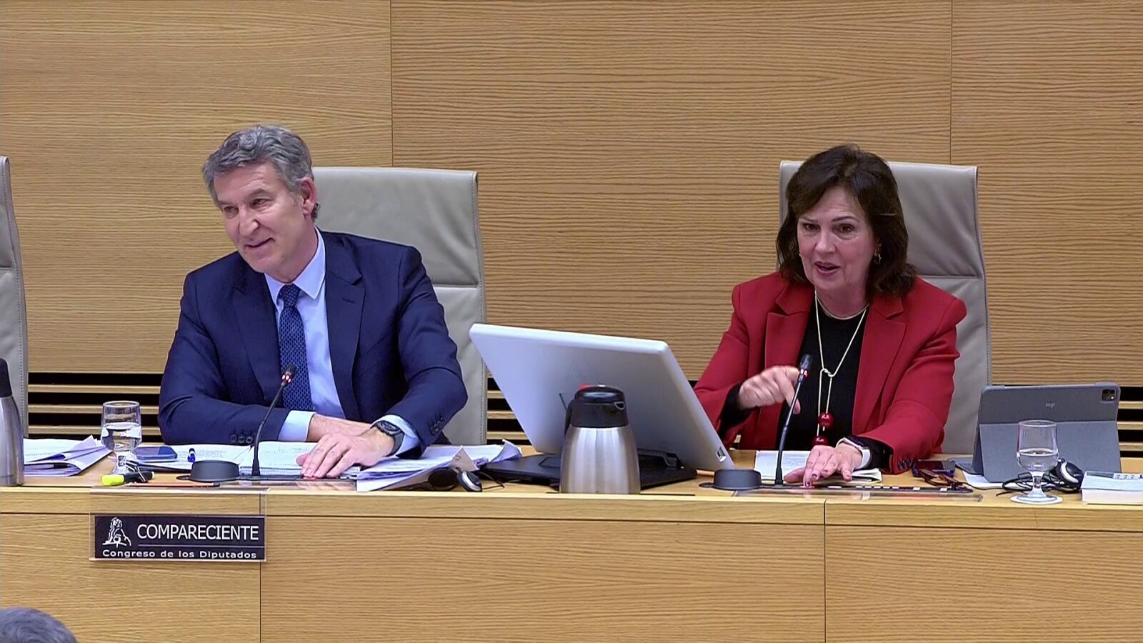 Intenso rifirrafe entre Feijóo y la presidenta de la comisión de la DANA en el Congreso: 