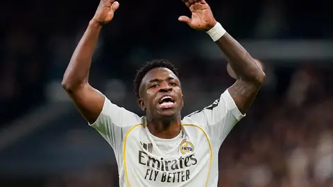 La reacción de Vinícius a los pitos el Bernabéu La reacción de Vinícius a los pitos el Bernabéu