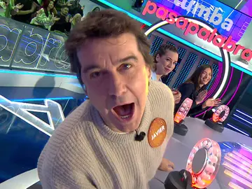 La canción que delata la edad de Javier Veiga en La Pista: “Sí que habías nacido” La canción que delata la edad de Javier Veiga en La Pista: “Sí que habías nacido”