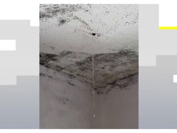 Decenas de vecinos de las Palmas de Gran Canaria desalojados por inundaciones: "El agua entraba en cascada por dentro"