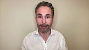 Javier S&aacute;nchez, polit&oacute;logo