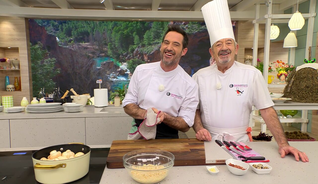 Karlos Argui&ntilde;ano: huevos tontos, la receta "enga&ntilde;amaridos"