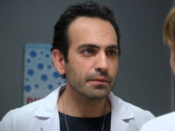 Evren acepta que su historia con Bahar ha ter