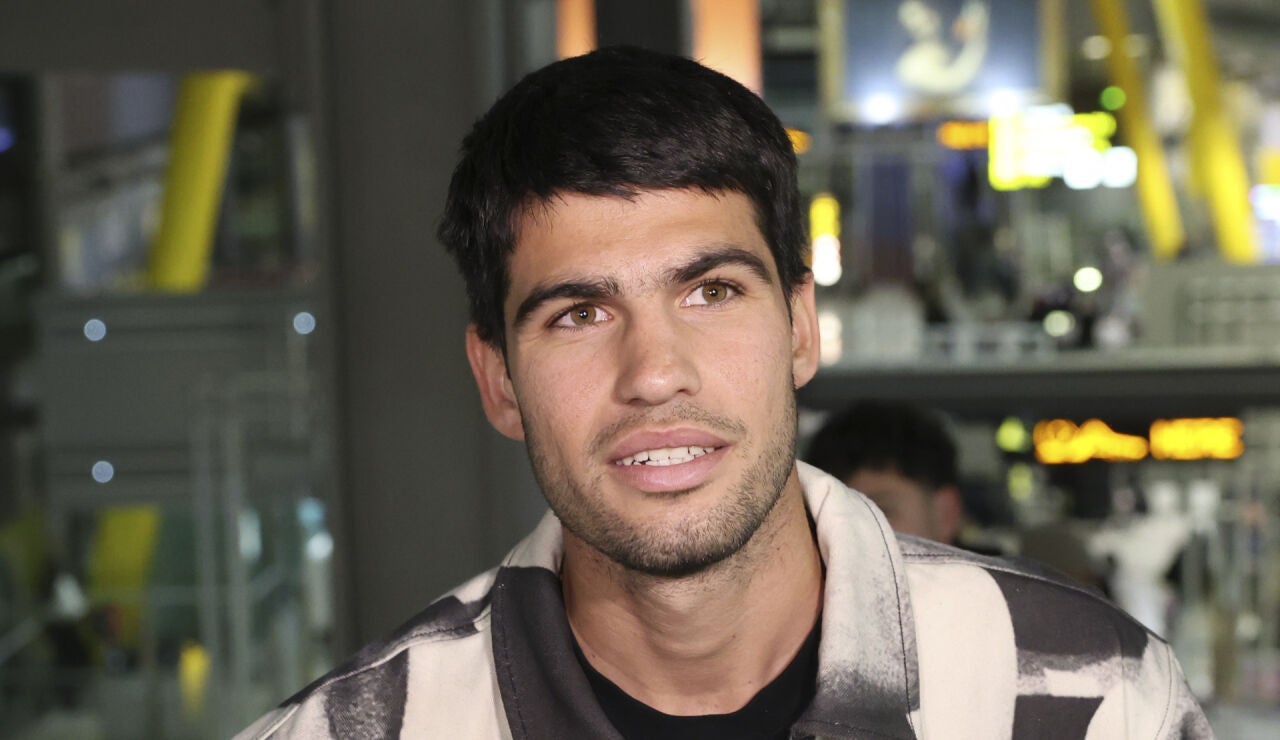 Alcaraz, a su llegada al aeropuerto de Madrid-Barajas desde Australia