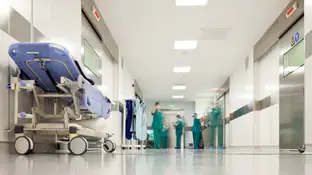 Escasez de sanitarios y envejecimiento, entre los mayores riesgos de centros sanitarios Escasez de sanitarios y envejecimiento, entre los mayores riesgos de centros sanitarios
