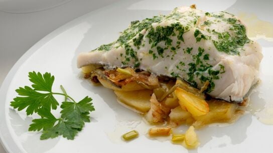 Bacalao fresco con patatas panadera
