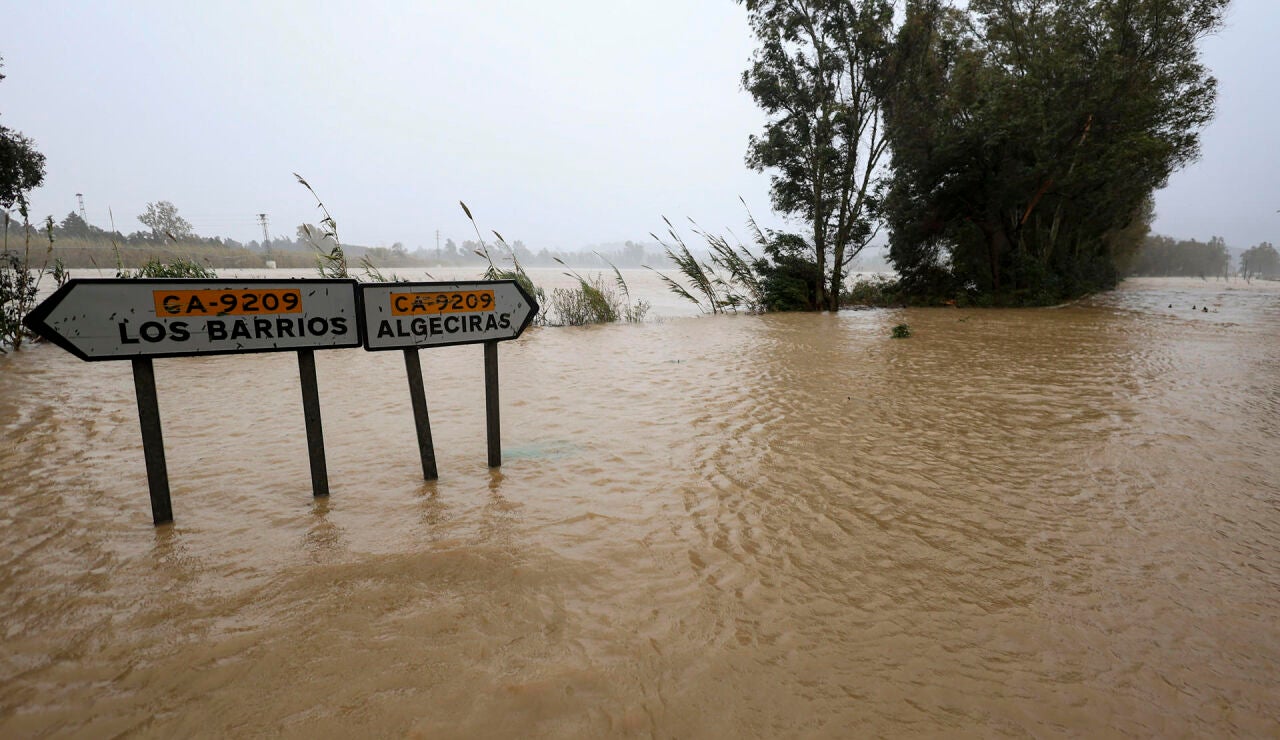 Desbordamiento del r&iacute;o Palmones