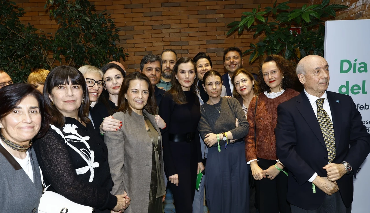 La reina Letizia junto a pacientes de cáncer del programa Paciente con Voz