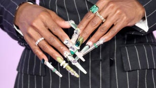 U&ntilde;as stiletto y nail art