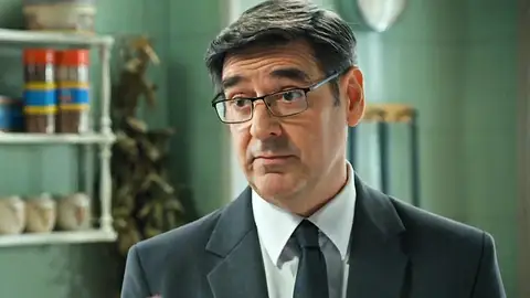 ¿Quién es Alberto Lozano? Así es el actor que da vida a Eduardo, el nuevo chófer en Sueños de libertad ¿Quién es Alberto Lozano? Así es el actor que da vida a Eduardo, el nuevo chófer en Sueños de libertad