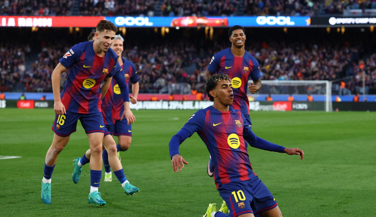 Lamine Yamal celebra su gol ante el Mallorca