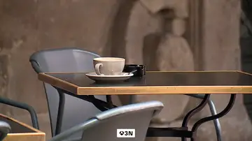 El tren de borrascas enfría el turismo en España y deja al sector tocado y a merced del clima El tren de borrascas enfría el turismo en España y deja al sector tocado y a merced del clima