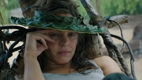 Rachel McAdams en Enviad ayuda Rachel McAdams en Enviad ayuda