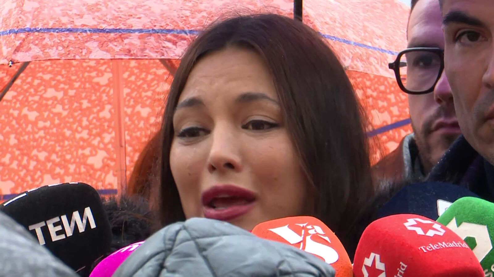 Errejón no se presenta ante el juez y Elisa Mouliaá anuncia que irá hasta el final: 