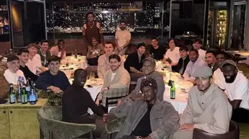 La plantilla del Real Madrid en la cena en el centro de Madrid La plantilla del Real Madrid en la cena en el centro de Madrid