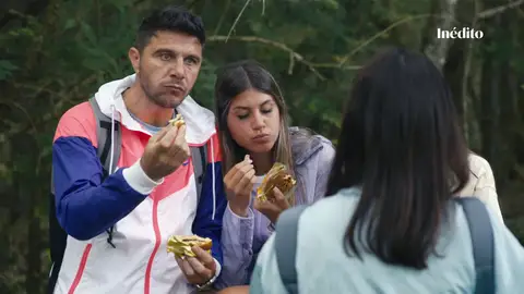 Joaquín disfruta al probar los dorayakis: “Está bueno” Joaquín disfruta al probar los dorayakis: “Está bueno”