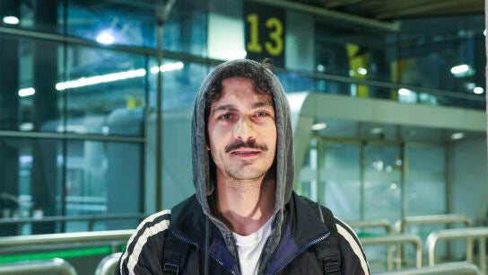 Chino Dar&iacute;n en el aeropuerto de Madrid