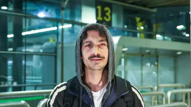 Chino Darín, de vuelta a Argentina tras el nacimiento de Dante, su primer hijo junto a Úrsula Corberó Chino Darín, de vuelta a Argentina tras el nacimiento de Dante, su primer hijo junto a Úrsula Corberó