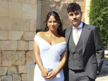 Lara Tronti y Hugo Pérez en una boda Lara Tronti y Hugo Pérez en una boda