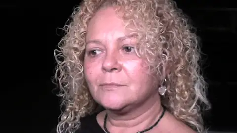 María del Mar Bisbal en el velatorio de su padre María del Mar Bisbal en el velatorio de su padre