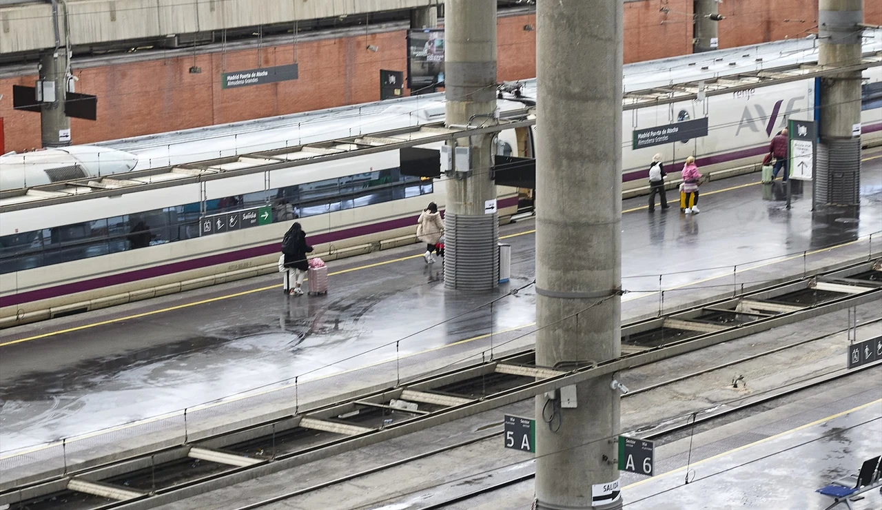 Imagen de archivo de Ave Renfe