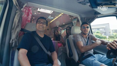 Daniela se burla de Joaqu&iacute;n conduciendo la autocaravana