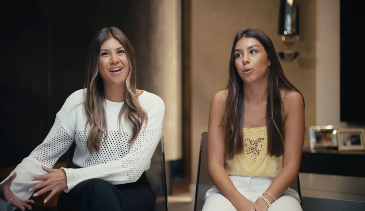 Daniela y Salma: "El padre más chulo, el padre más cagón"