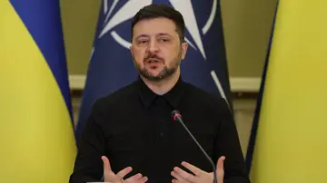 Zelenski planea convocar elecciones y un referéndum sobre la paz antes del verano Zelenski planea convocar elecciones y un referéndum sobre la paz antes del verano