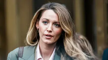 Blake Lively a su salida de los juzgados de Nueva york a una comparecencia por su demanda a Justin Baldoni Blake Lively a su salida de los juzgados de Nueva york a una comparecencia por su demanda a Justin Baldoni