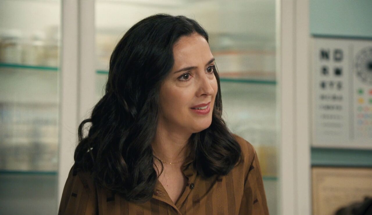 &iexcl;Fuerte pelea de Luz y Luis! La doctora no entiende que haya dejado su puesto de perfumista 