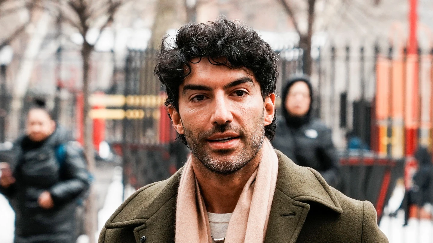 Justin Baldoni a su llegada a los juzgados de Nueva york a una comparecencia con Blake Lively Justin Baldoni a su llegada a los juzgados de Nueva york a una comparecencia con Blake Lively