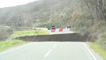 Socavón en Cáceres Socavón en Cáceres