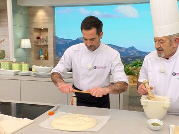 Argui&ntilde;ano, sobre el truco del aceite de Joseba: "Eres como una m&aacute;quina alemana"