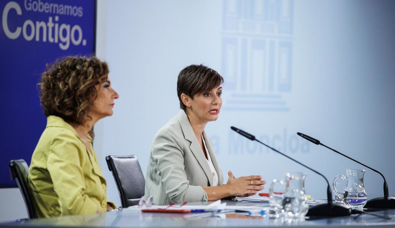 El Gobierno estudia penalizar en el IRPF a los caseros que suban el alquiler