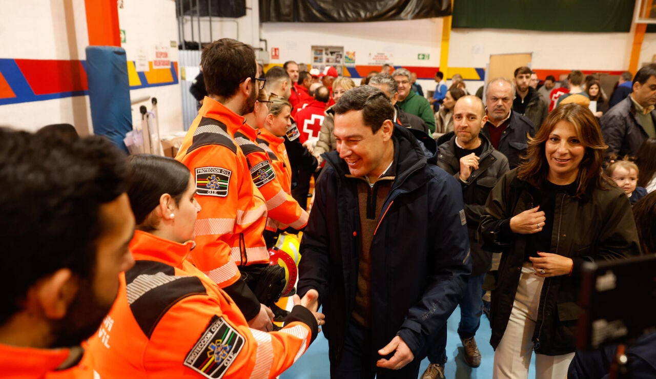 Imagen de Juanma Moreno durante su visita a Ronda 