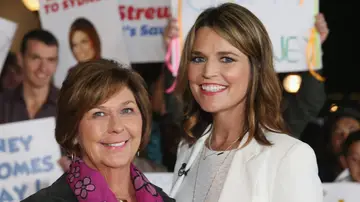 Nancy Guthrie y Savannah Guthrie Nancy Guthrie y Savannah Guthrie