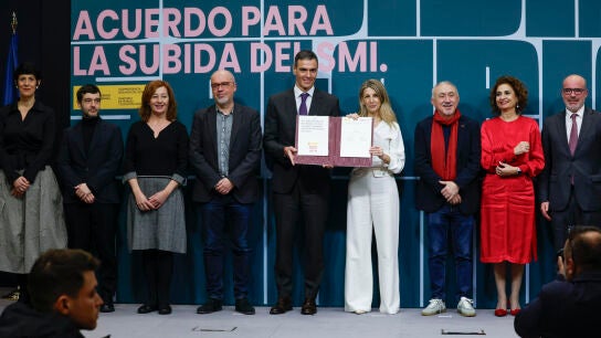 Pedro S&aacute;nchez en la firma del SMI