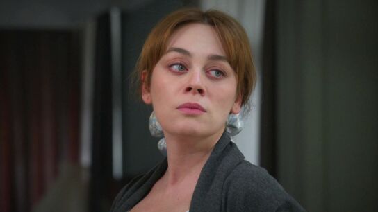 Esta noche en Renacer: 64 d&iacute;as despu&eacute;s de la marcha de Evren, Bahar sue&ntilde;a con abrir su propio negocio