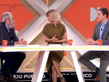 Mesa de socialistas.