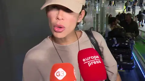 Tamara Gorro respondiendo a la prensa Tamara Gorro respondiendo a la prensa