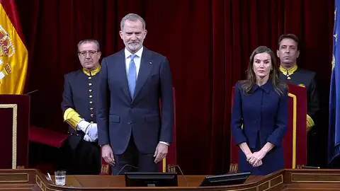 Los reyes presiden el acto de homenaje a la Constitución Los reyes presiden el acto de homenaje a la Constitución