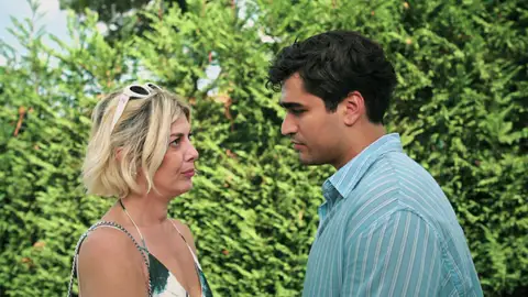 ¿Por qué fue Ferit a la boda? El consejo de su madre que lo cambió todo en Una nueva vida ¿Por qué fue Ferit a la boda? El consejo de su madre que lo cambió todo en Una nueva vida