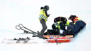 Finley Melville, atendido en el halfpipe de Livigno Finley Melville, atendido en el halfpipe de Livigno