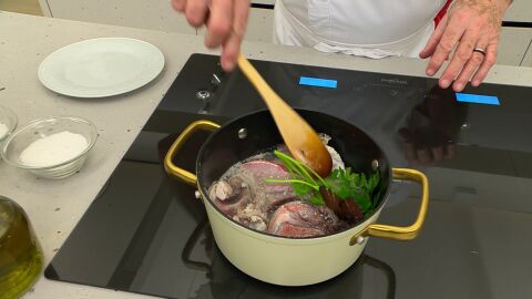 Introduce las espinas y las cabezas