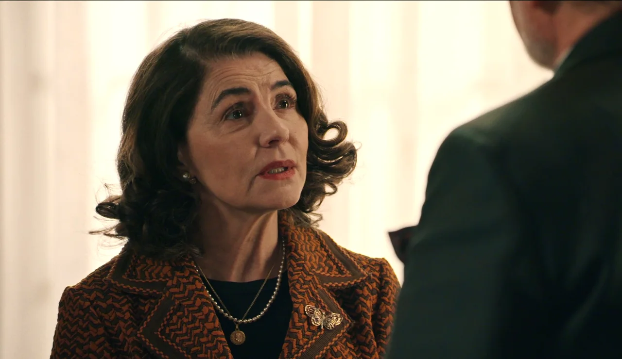 “Mi dinero es el tuyo”: Digna le ofrece a Damián su ayuda para salvar su negocio, pero él se niega